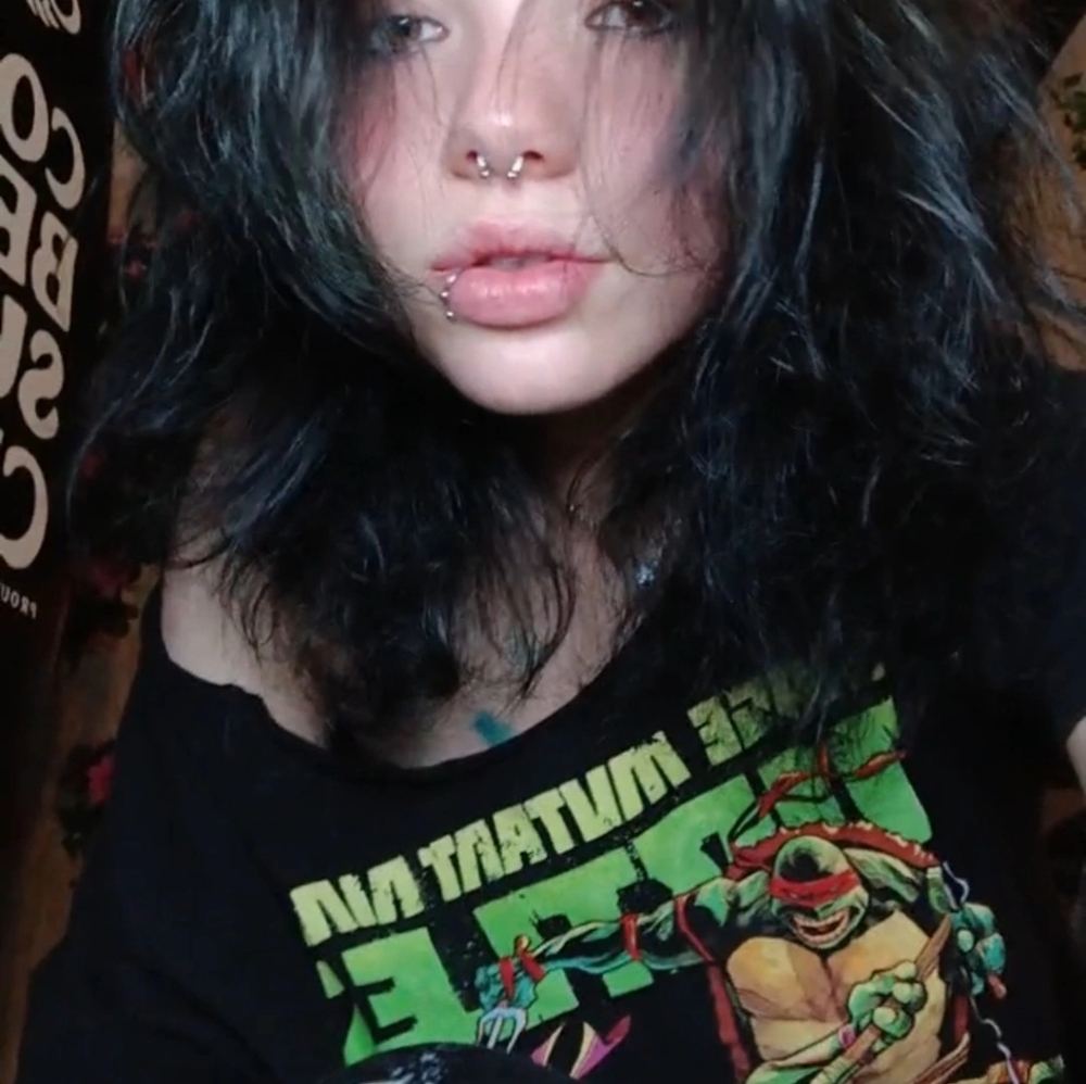 Meet your Posher, Hope